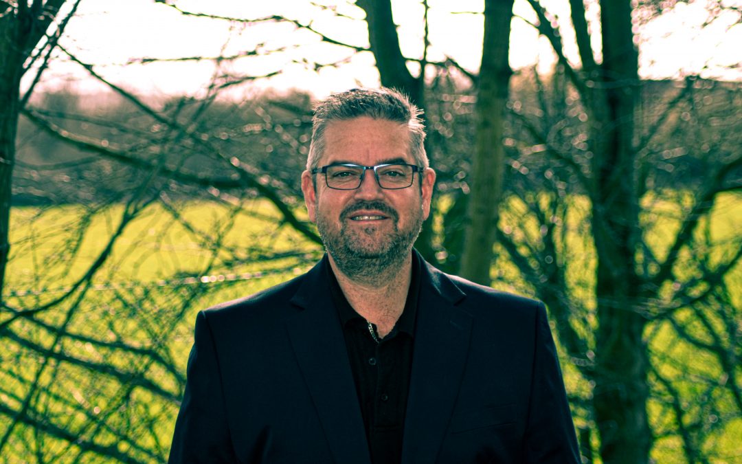 Mark Lyons
